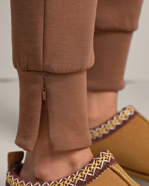 Dreamglow Taper Leg