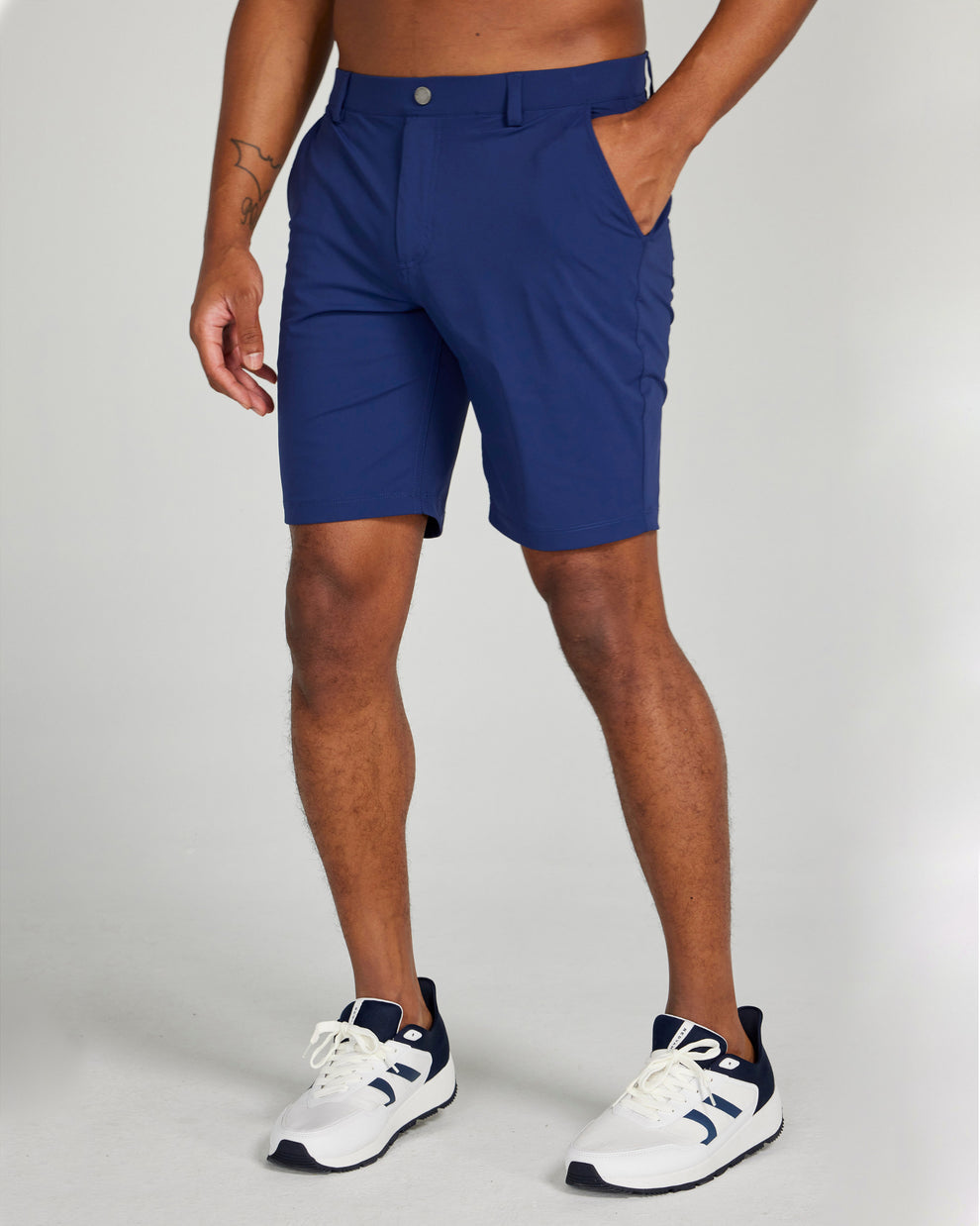 Hanover Pull On Short 9 in Inseam