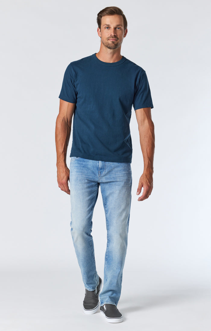 Zach Light Foggy Blue